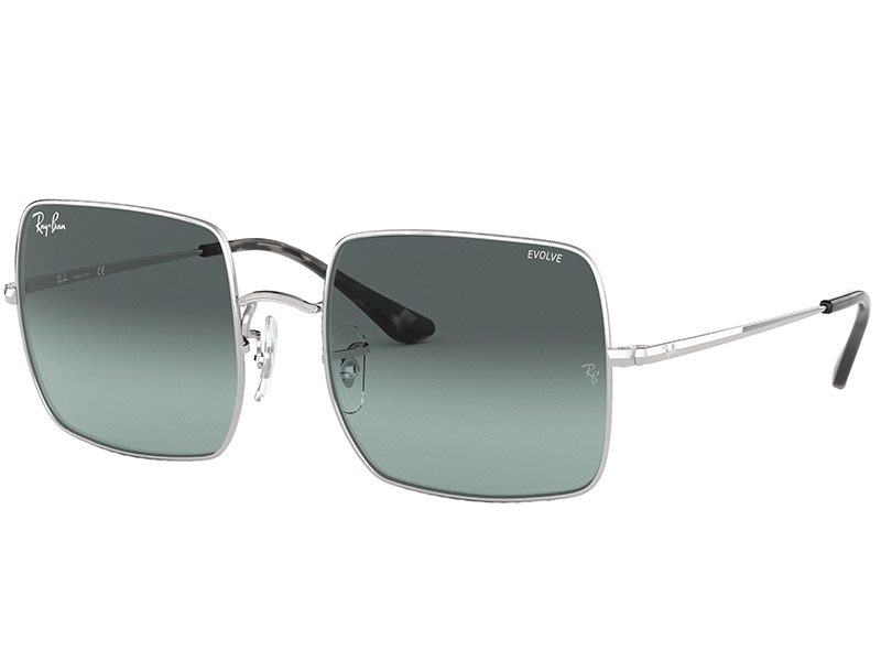 حرر شخصيتك الفريدة من مجموعة  RAY BAN لربيع وصيف 2019